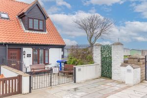 Photo 7- click for photo gallery